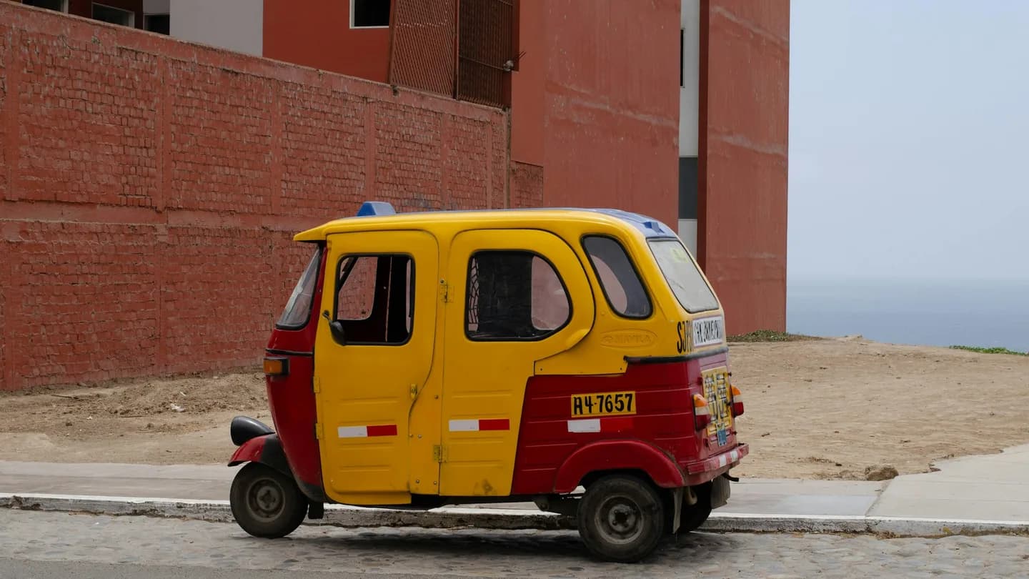 Lima airport reform turns taxi choice into a trust question